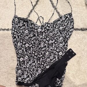 Abercrombie & Fitch Black and White Floral Bodysuit